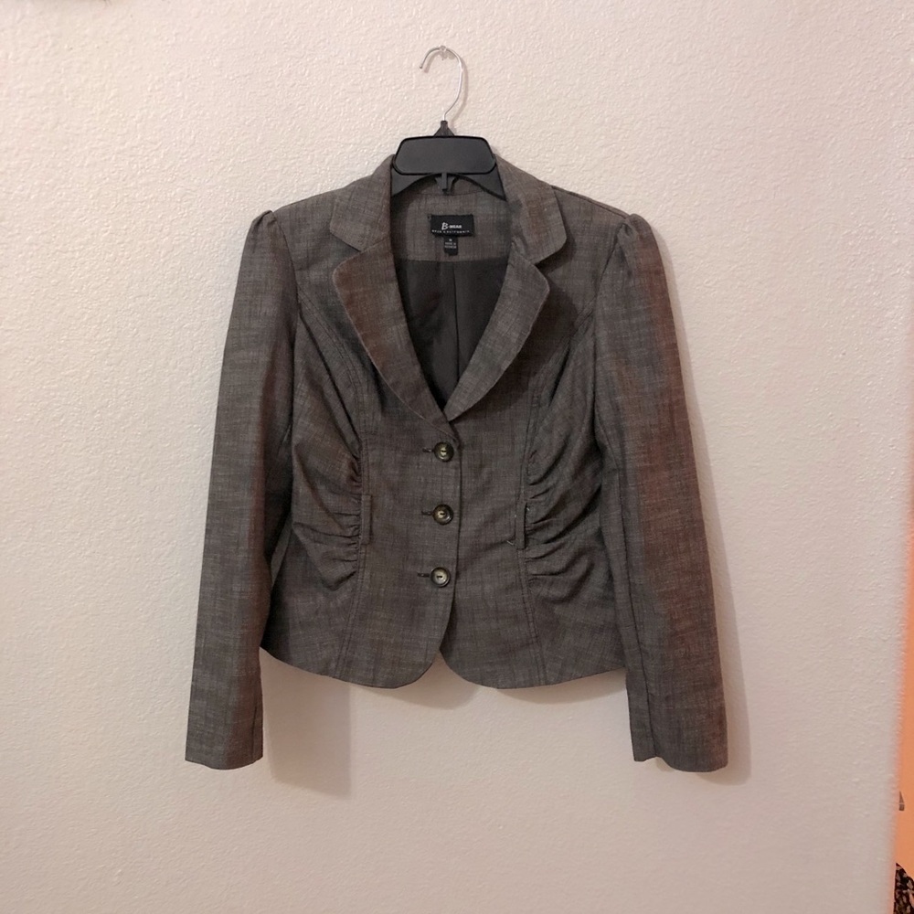 B.Wear jacket